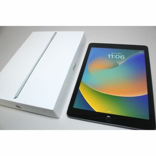 アイパッド(iPad)のiPad（第5世代）Wi-Fi/32GB〈MP2F2J/A〉A1822 ⑥(タブレット)