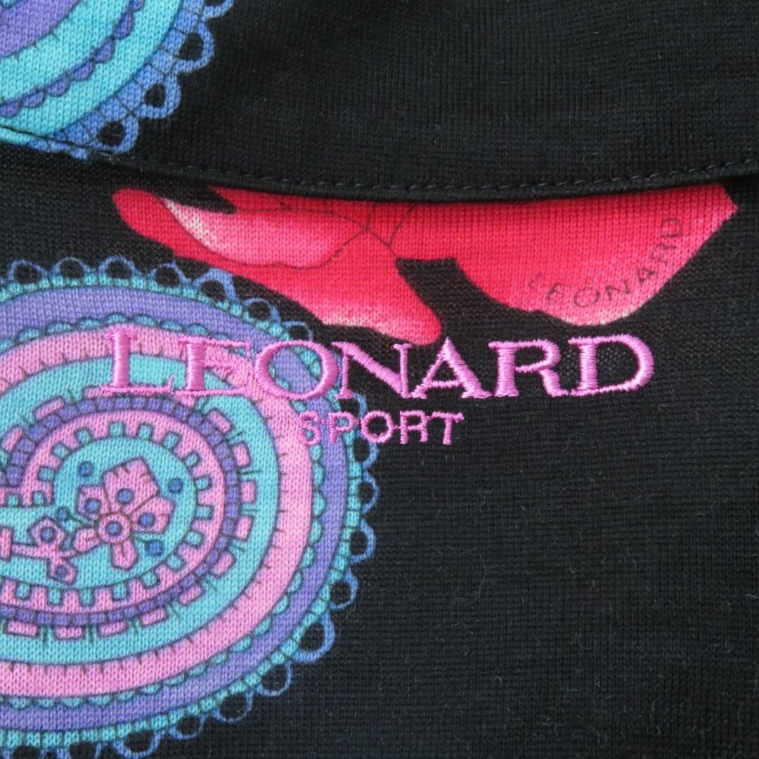 LEONARD(レオナール)の美品★正規品 レオナールスポーツ 花柄×ペイズリー 襟付き ロゴ刺繍入り シルク使い 長袖カットソー/トップス 黒×マルチカラー 42 日本製 レディースのトップス(カットソー(長袖/七分))の商品写真