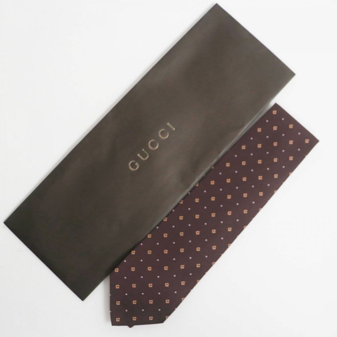 Gucci(グッチ)の未使用品●GUCCI グッチ シルク100％ Gロゴ×ドット/水玉 ネクタイ ブラウン系 イタリア製 紙袋付き メンズ ビジネスおすすめ◎ メンズのファッション小物(ネクタイ)の商品写真