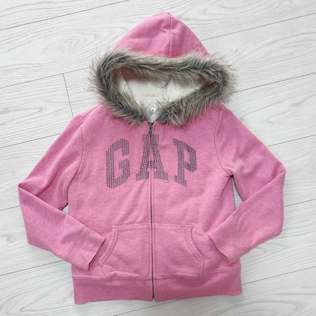 GAP Kids(ギャップキッズ)のGAP子供服　裏起毛パーカー キッズ/ベビー/マタニティのキッズ服女の子用(90cm~)(ジャケット/上着)の商品写真