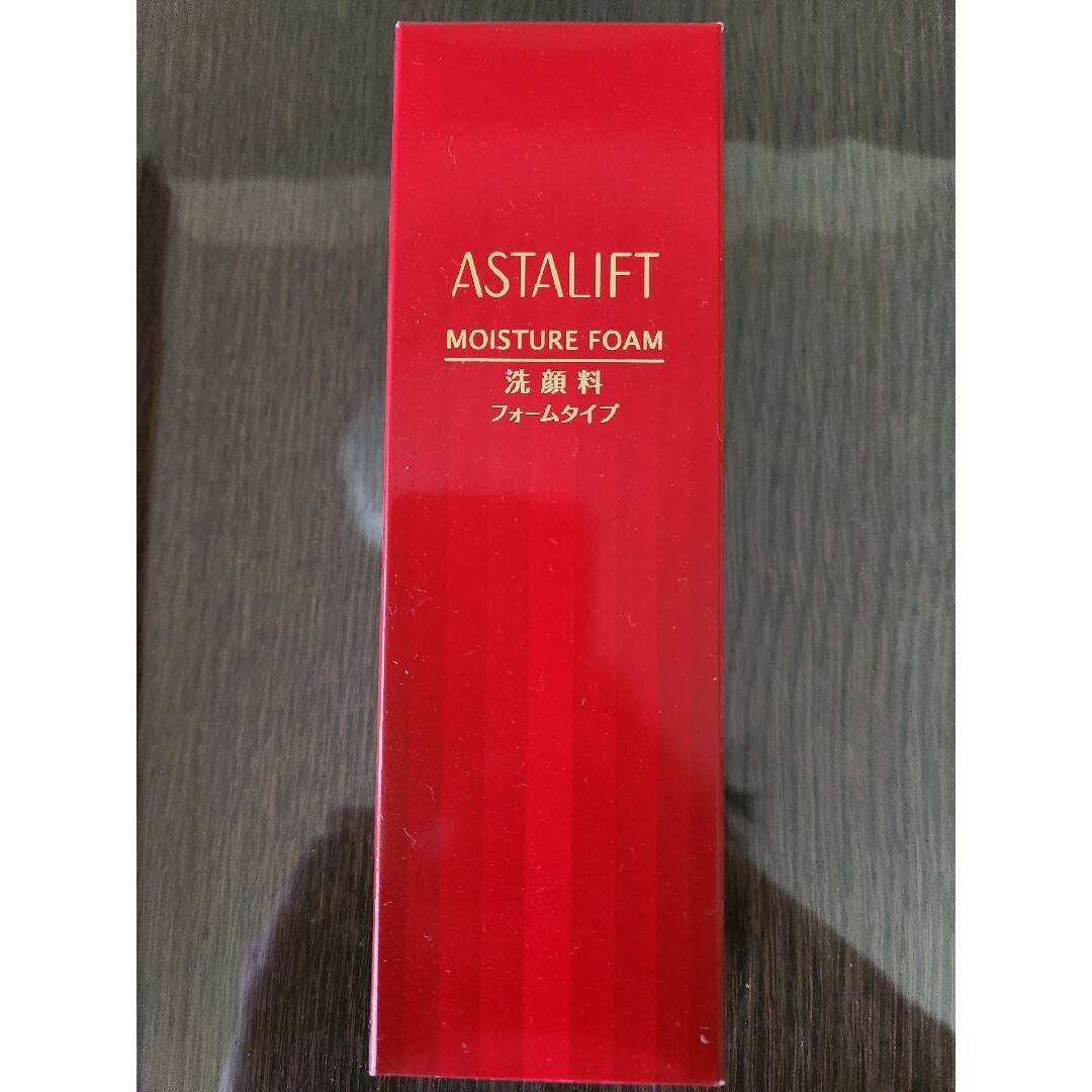 ASTALIFT(アスタリフト)の【新品未使用】アスタリフト　洗顔 コスメ/美容のスキンケア/基礎化粧品(洗顔料)の商品写真