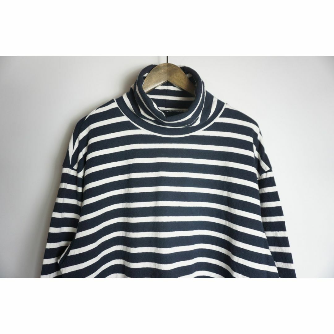 nest Robe(ネストローブ)の美品23AW nest robe CONFECT ボーダーTシャツ 紺216O▲ メンズのトップス(Tシャツ/カットソー(七分/長袖))の商品写真