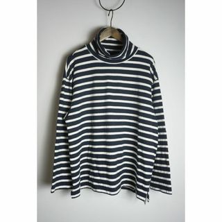 ネストローブ(nest Robe)の美品23AW nest robe CONFECT ボーダーTシャツ 紺216O▲(Tシャツ/カットソー(七分/長袖))