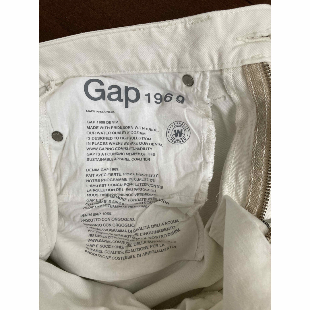 GAP(ギャップ)のGap ホワイト SLIM デニム メンズのパンツ(デニム/ジーンズ)の商品写真