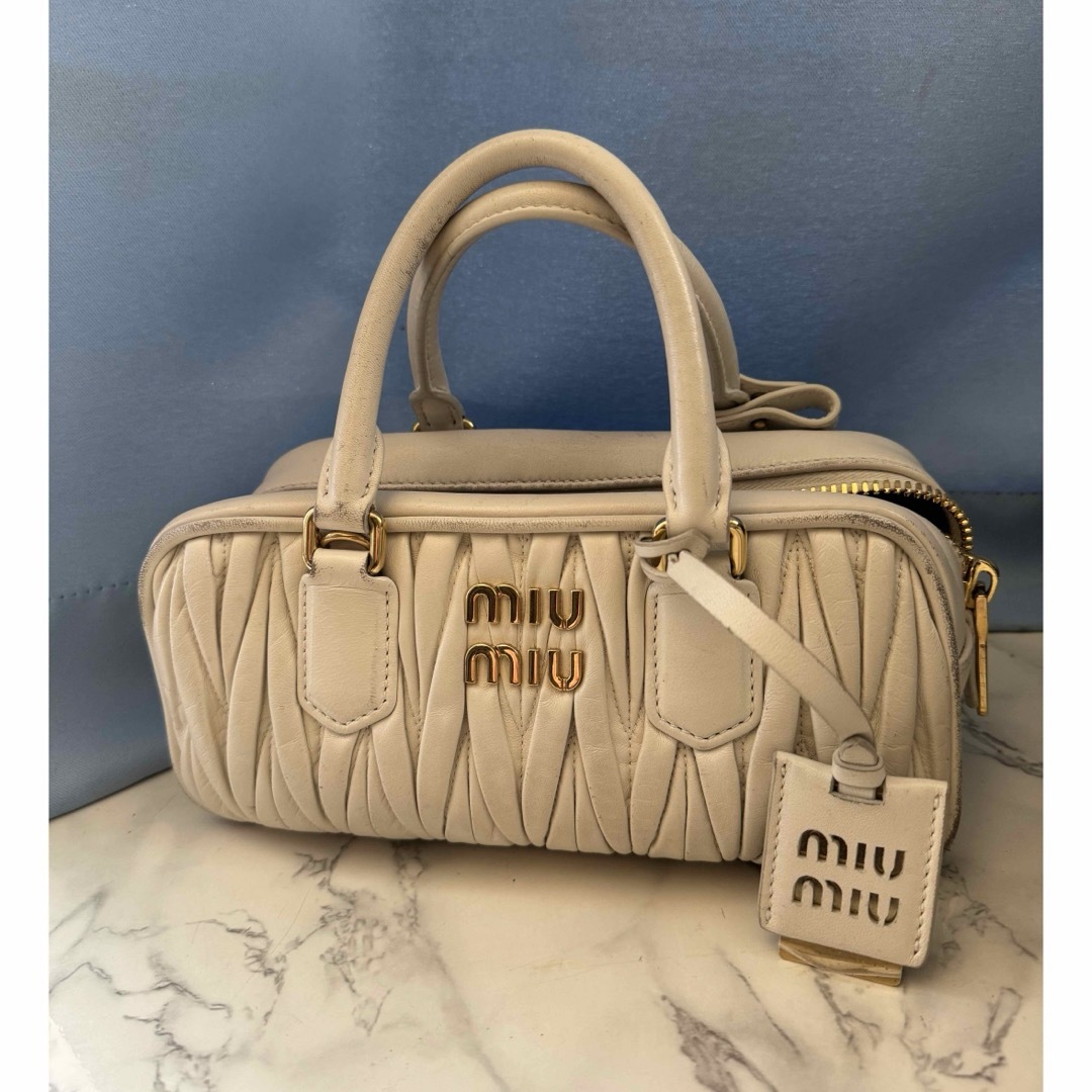 MIU MIU - ミュウミュウ アルカディ マトラッセレザーバッグの
