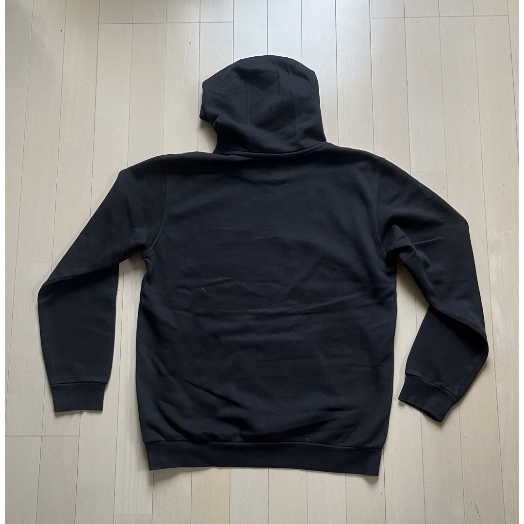 adidas(アディダス)のadidas PAKAIAN HOODIE SIZE L スポーツ/アウトドアのトレーニング/エクササイズ(トレーニング用品)の商品写真