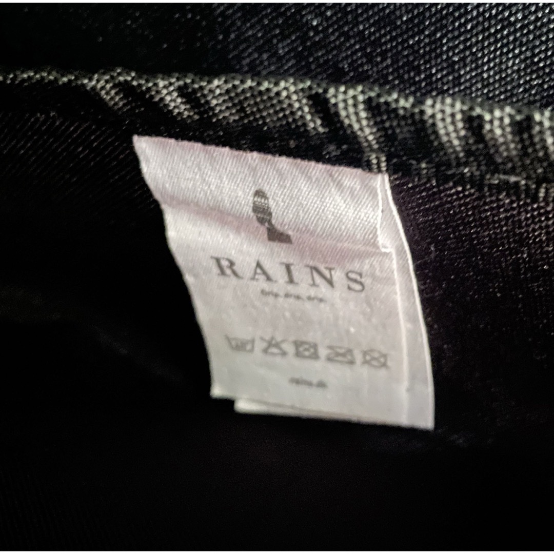 RAINS(レインズ)のレインズ　リュック　撥水 メンズのバッグ(バッグパック/リュック)の商品写真