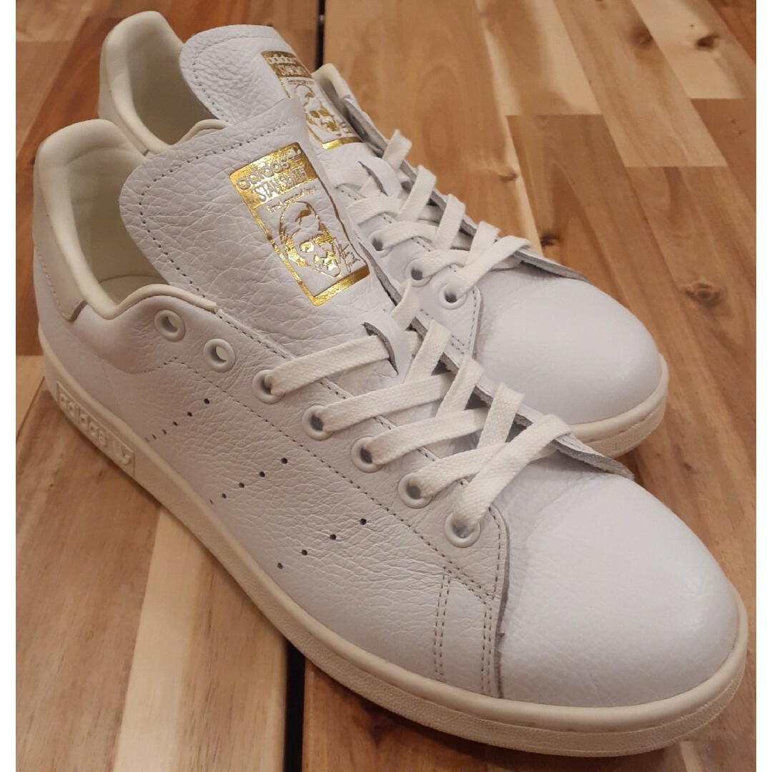 STANSMITH（adidas）(スタンスミス)のアディダス　スタンスミス　ホワイト　CG6820　27.5cm メンズの靴/シューズ(スニーカー)の商品写真