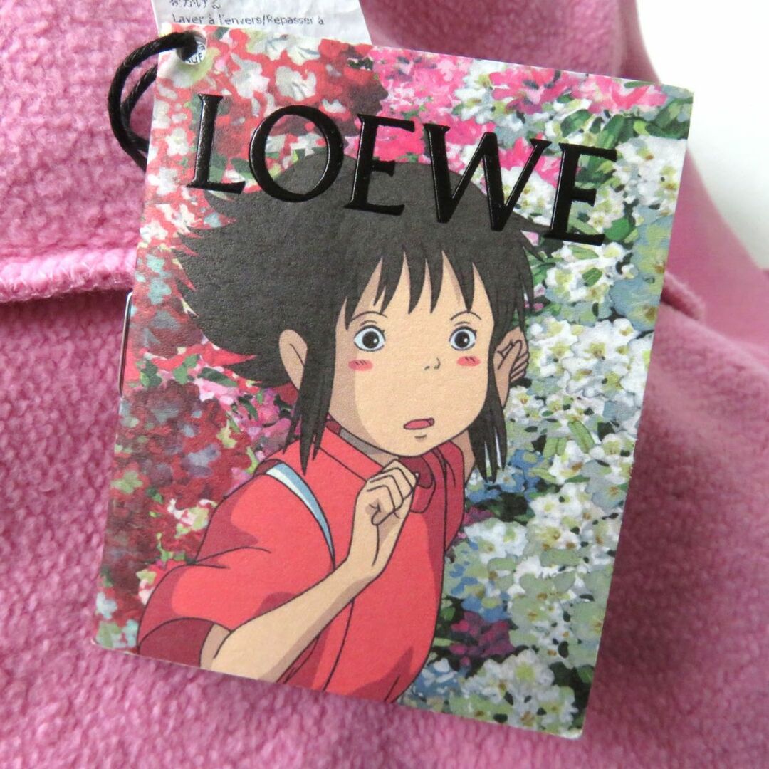 LOEWE(ロエベ)の未使用◎22SS 正規品 ロエベxスタジオジブリ 千と千尋の神隠し H848Y25X07 ススワタリ アナグラム フーディーパーカー ピンク S タグ付き レディースのトップス(パーカー)の商品写真