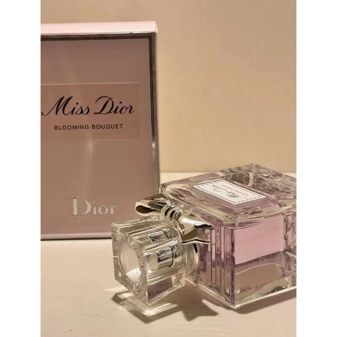 Christian Dior(クリスチャンディオール)のDior ミス ディオール 100ml 香水 コスメ/美容の香水(香水(女性用))の商品写真