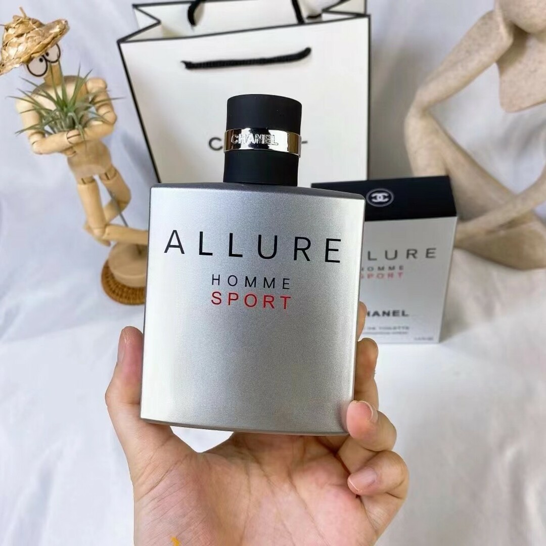 CHANEL(シャネル)の正規品 CHANEL ALLURE HOMME SPORT 100ml 香水 コスメ/美容の香水(香水(男性用))の商品写真