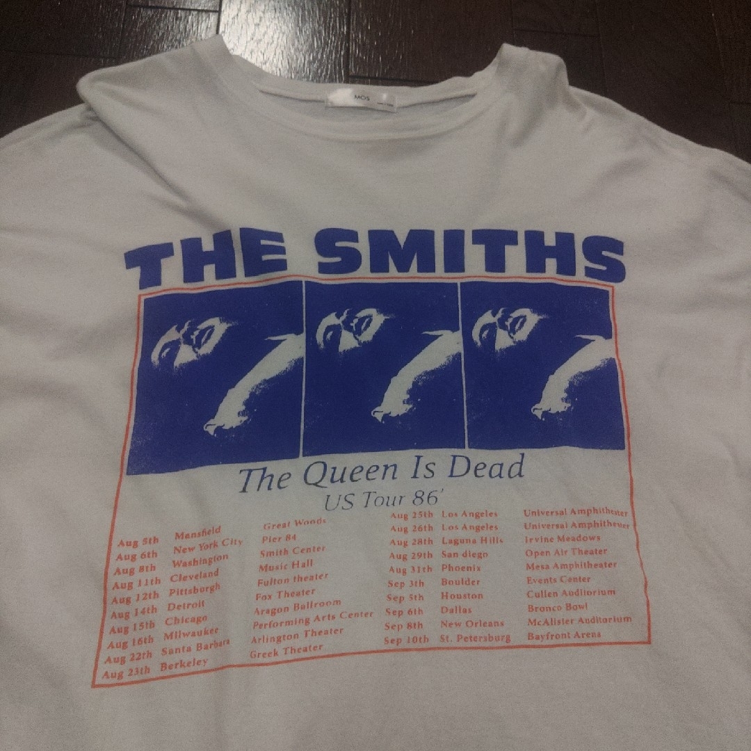 MOS(モス)のthe smith the queen is dead mos XL エンタメ/ホビーのタレントグッズ(ミュージシャン)の商品写真