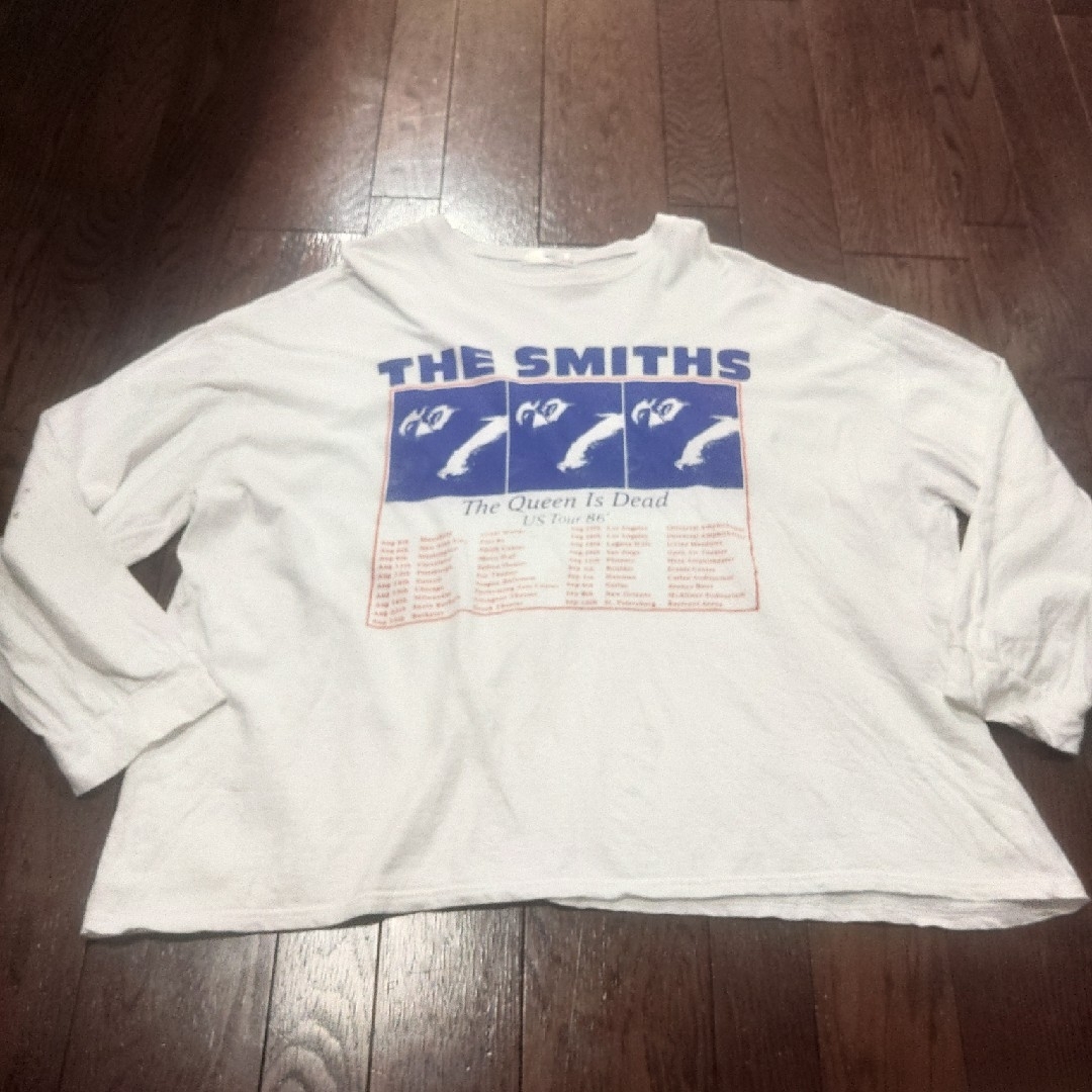 MOS(モス)のthe smith the queen is dead mos XL エンタメ/ホビーのタレントグッズ(ミュージシャン)の商品写真