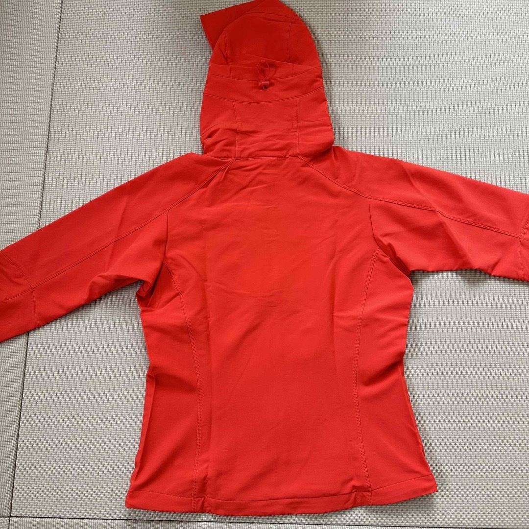 patagonia(パタゴニア)のパタゴニア アウター レディース S レディースのジャケット/アウター(その他)の商品写真