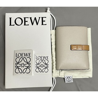 ロエベ(LOEWE)の666様専用　ロエベ バーティカル ウォレット ミディアム 二つ折り 財布  (財布)
