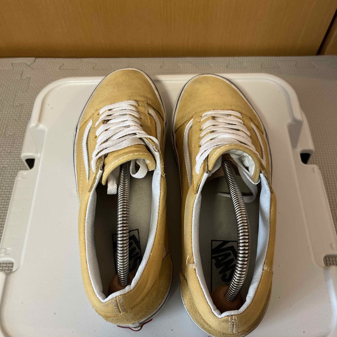 OLD SKOOL（VANS）(オールドスクール)のvans old school 27.0 イエロー メンズの靴/シューズ(スニーカー)の商品写真