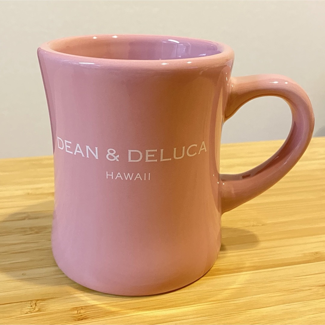 DEAN & DELUCA(ディーンアンドデルーカ)のDEAN&DELUCA ハワイ限定  マグカップ 2個セット 新品未使用 インテリア/住まい/日用品のキッチン/食器(グラス/カップ)の商品写真