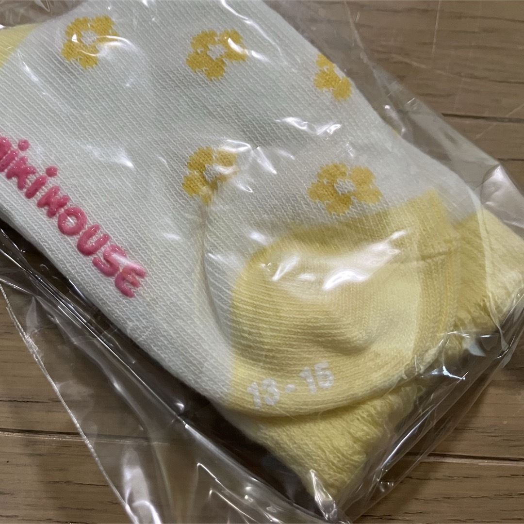 mikihouse(ミキハウス)のミキハウス　靴下2足　13-15cm 未開封 キッズ/ベビー/マタニティのこども用ファッション小物(靴下/タイツ)の商品写真