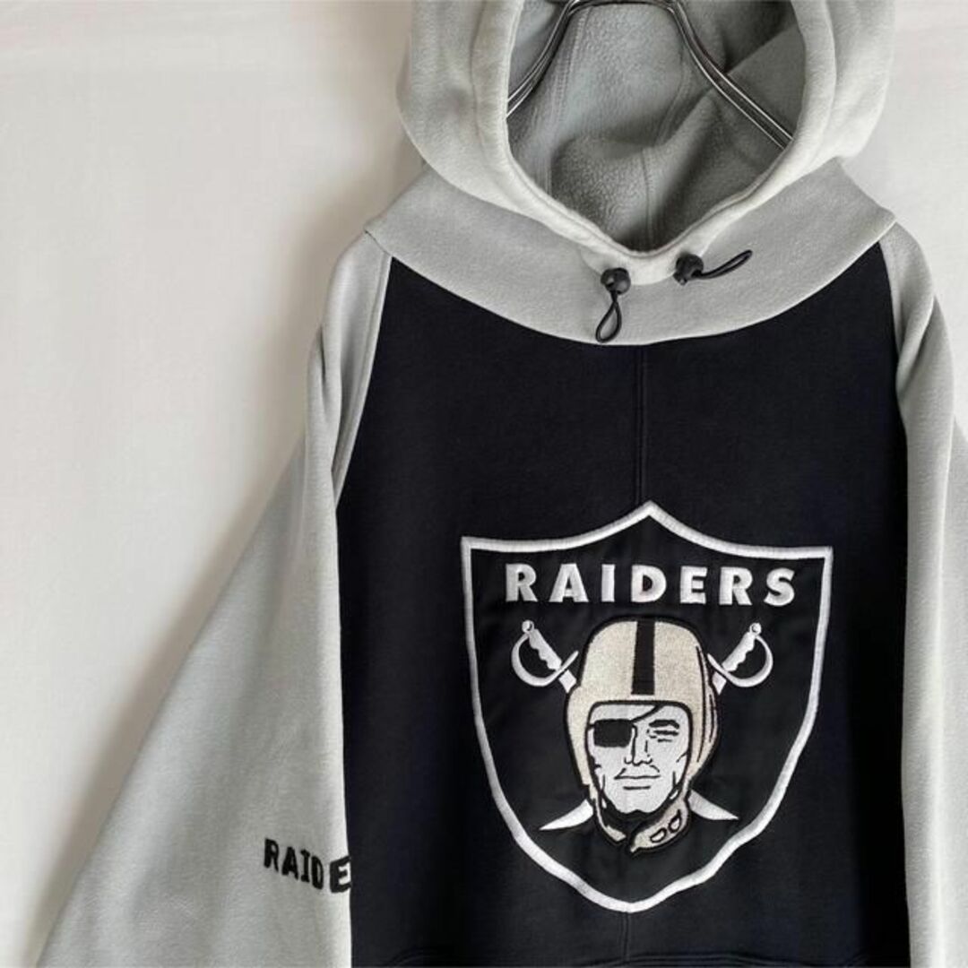 レイダース　スウェットパーカー　Raiders フットボール　NFL