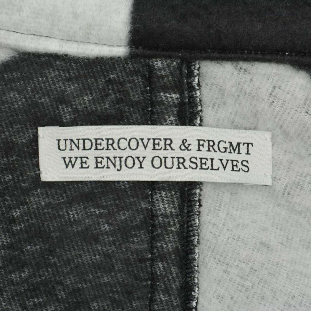 UNDERCOVER(アンダーカバー)の【UNDERCOVER×fragmentdesign】フリースジャケット メンズのジャケット/アウター(その他)の商品写真