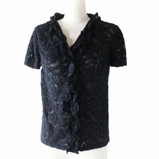 シャネル(CHANEL)の極美品◎伊製 シャネル 18A P59341 レディース ココマーク付き ショートスリーブ カーディガン カメリア柄 黒×紺×銀 34 保管袋・タグ付き(カーディガン)