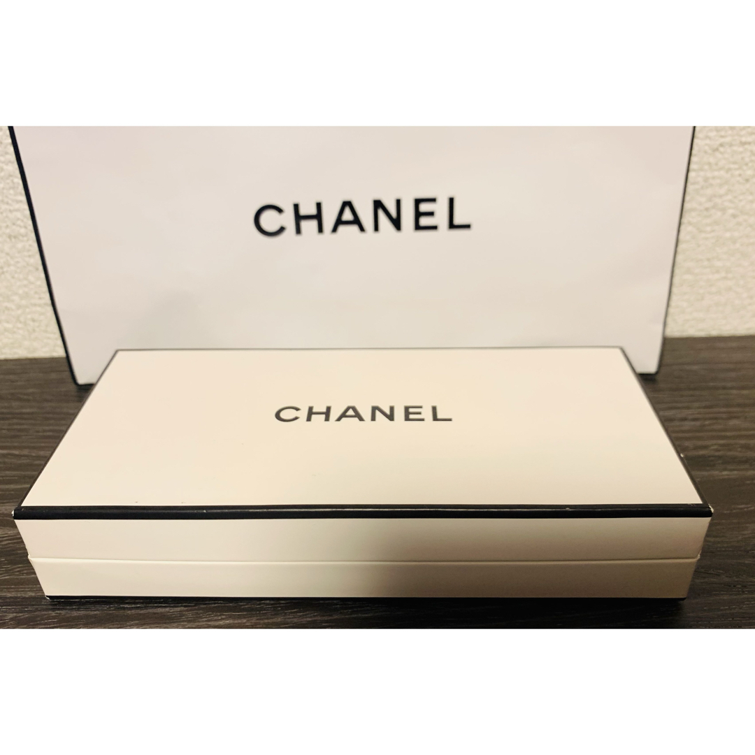 CHANEL(シャネル)のCHANEL   N°5 石鹸 プチ香水セット＋ CHANCEおまけ付き!!  コスメ/美容のボディケア(ボディソープ/石鹸)の商品写真