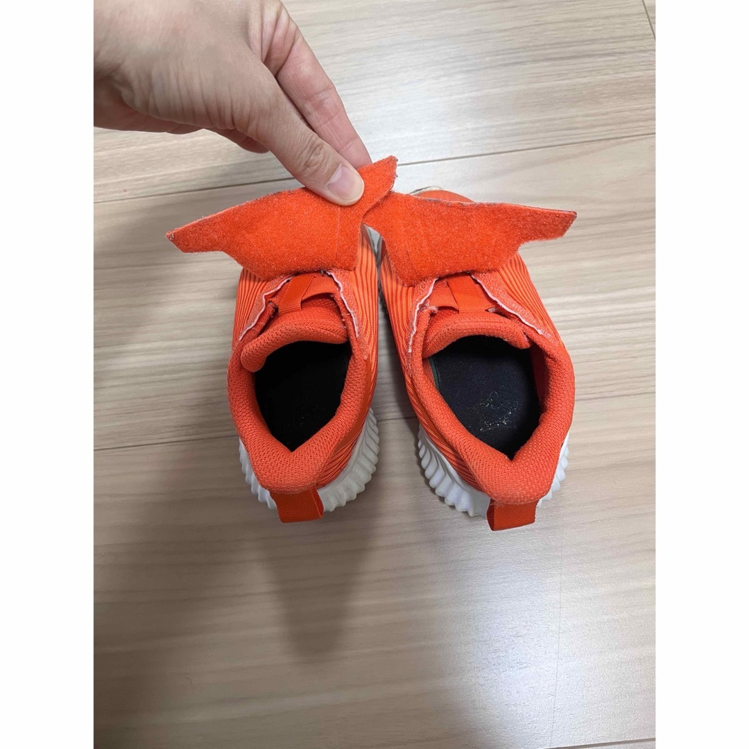 adidas(アディダス)のadidas 14.0cm キッズ/ベビー/マタニティのベビー靴/シューズ(~14cm)(スニーカー)の商品写真