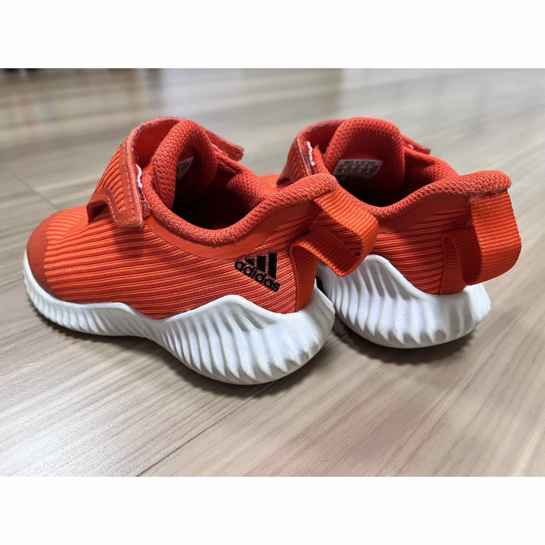 adidas(アディダス)のadidas 14.0cm キッズ/ベビー/マタニティのベビー靴/シューズ(~14cm)(スニーカー)の商品写真