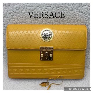 ヴェルサーチ(VERSACE)のVERSACEヴェルサーチ　サンバースト　レザー クラッチバッグ　鍵付き(セカンドバッグ/クラッチバッグ)