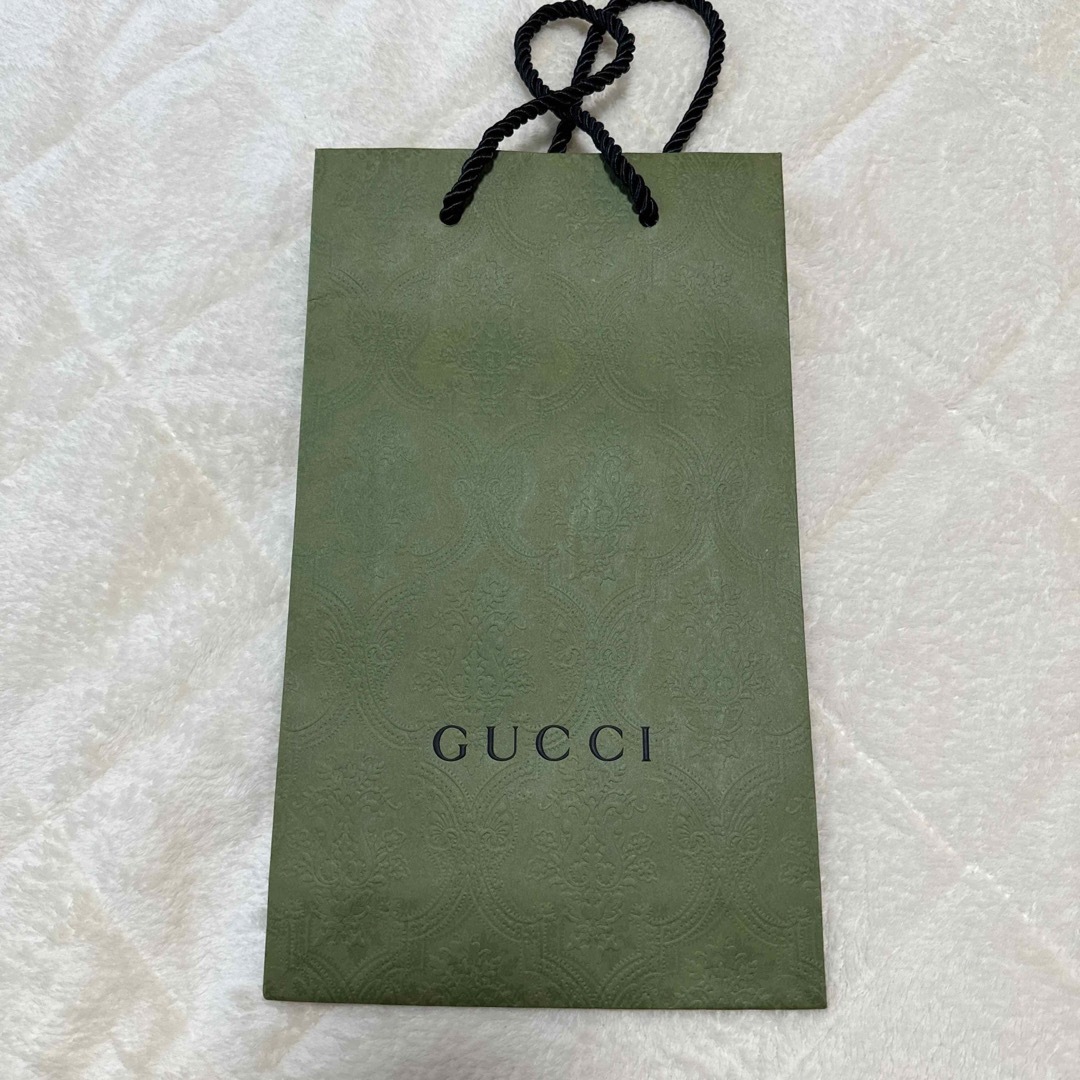 Gucci(グッチ)のGUCCI グッチ　ショッパー　紙袋 レディースのバッグ(ショップ袋)の商品写真