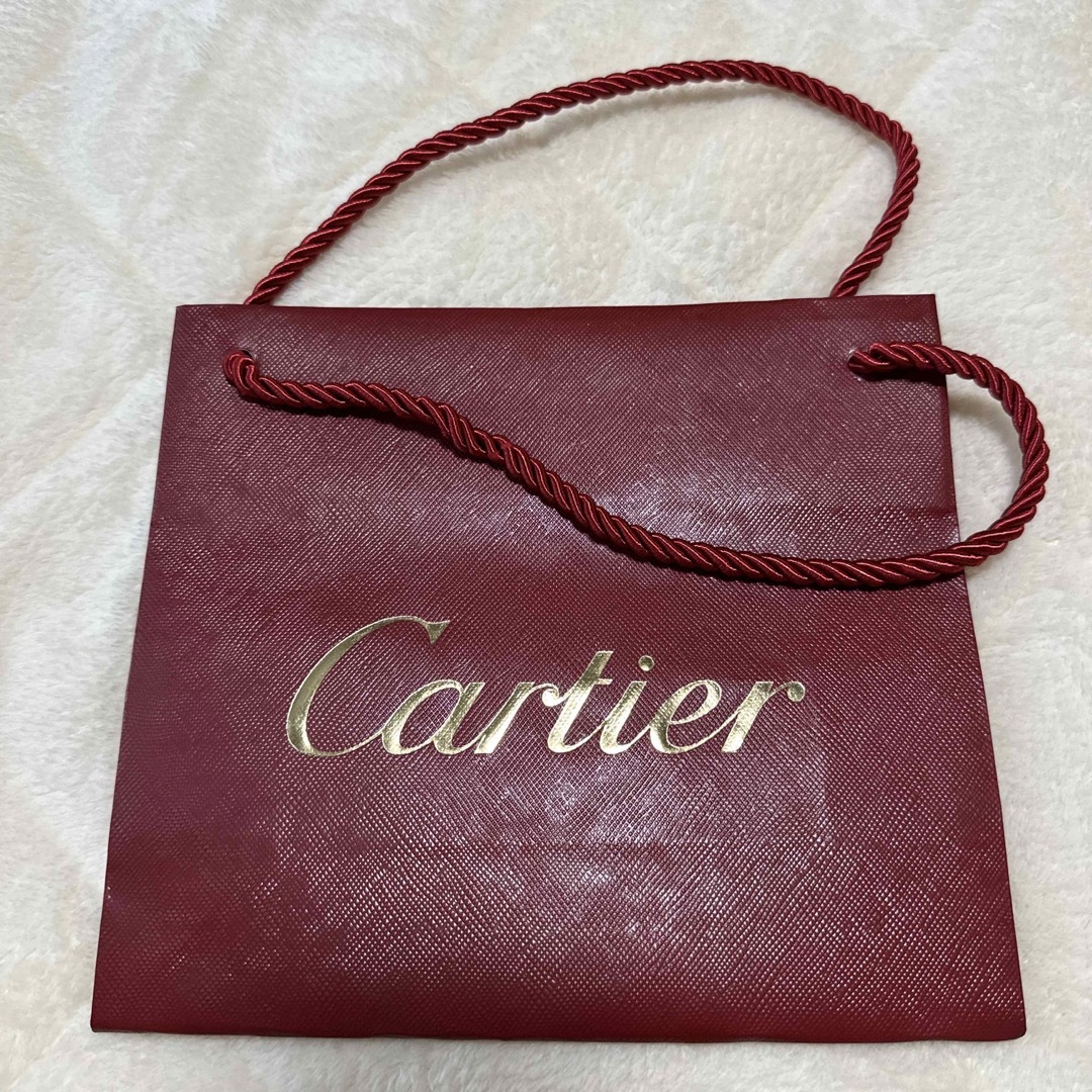 Cartier(カルティエ)のカルティエ　Cartier 紙袋　ショッパー レディースのバッグ(ショップ袋)の商品写真