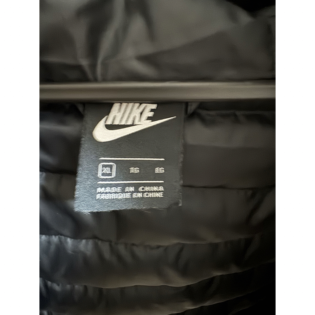 NIKE(ナイキ)のNIKE ナイキ　WR LT WT ダウン パーカ ジャケット レディースのジャケット/アウター(ダウンジャケット)の商品写真