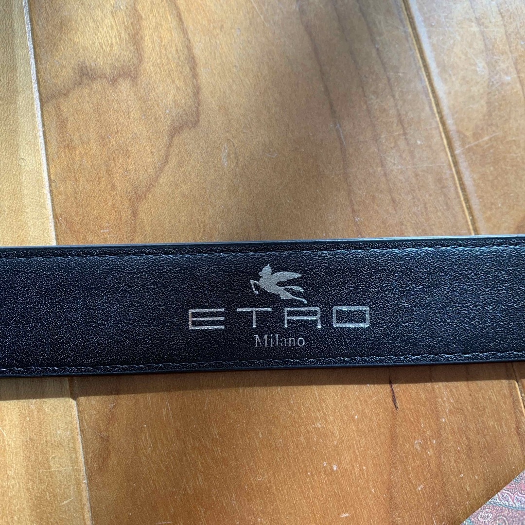 ETRO(エトロ)のエトロ　ETRO ベルト　ブラック系　黒系　ペイズリー　型押し　ミラノ　新生活 メンズのファッション小物(ベルト)の商品写真