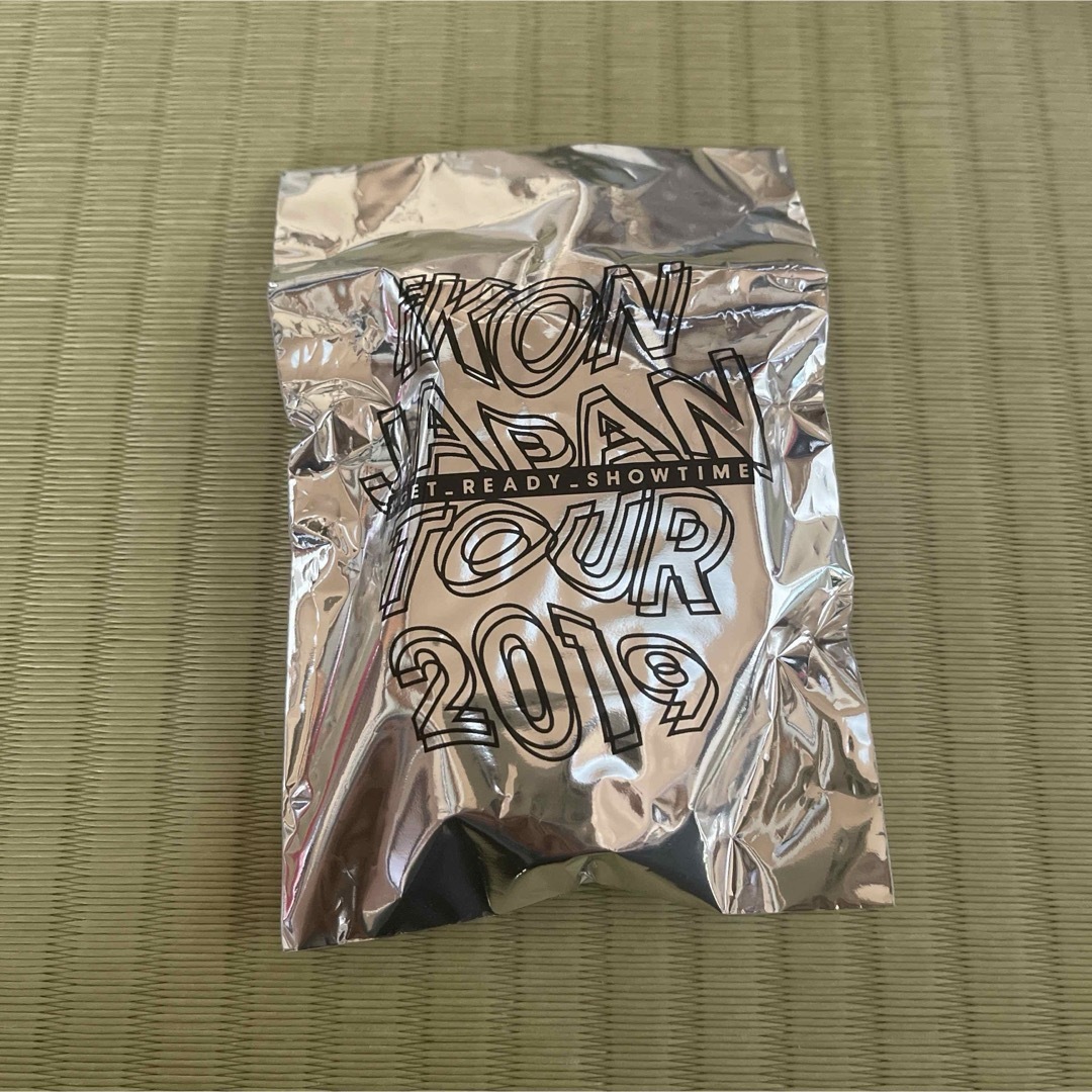 iKON(アイコン)のiKON フローティングキーホルダー　JU-NE エンタメ/ホビーのCD(K-POP/アジア)の商品写真