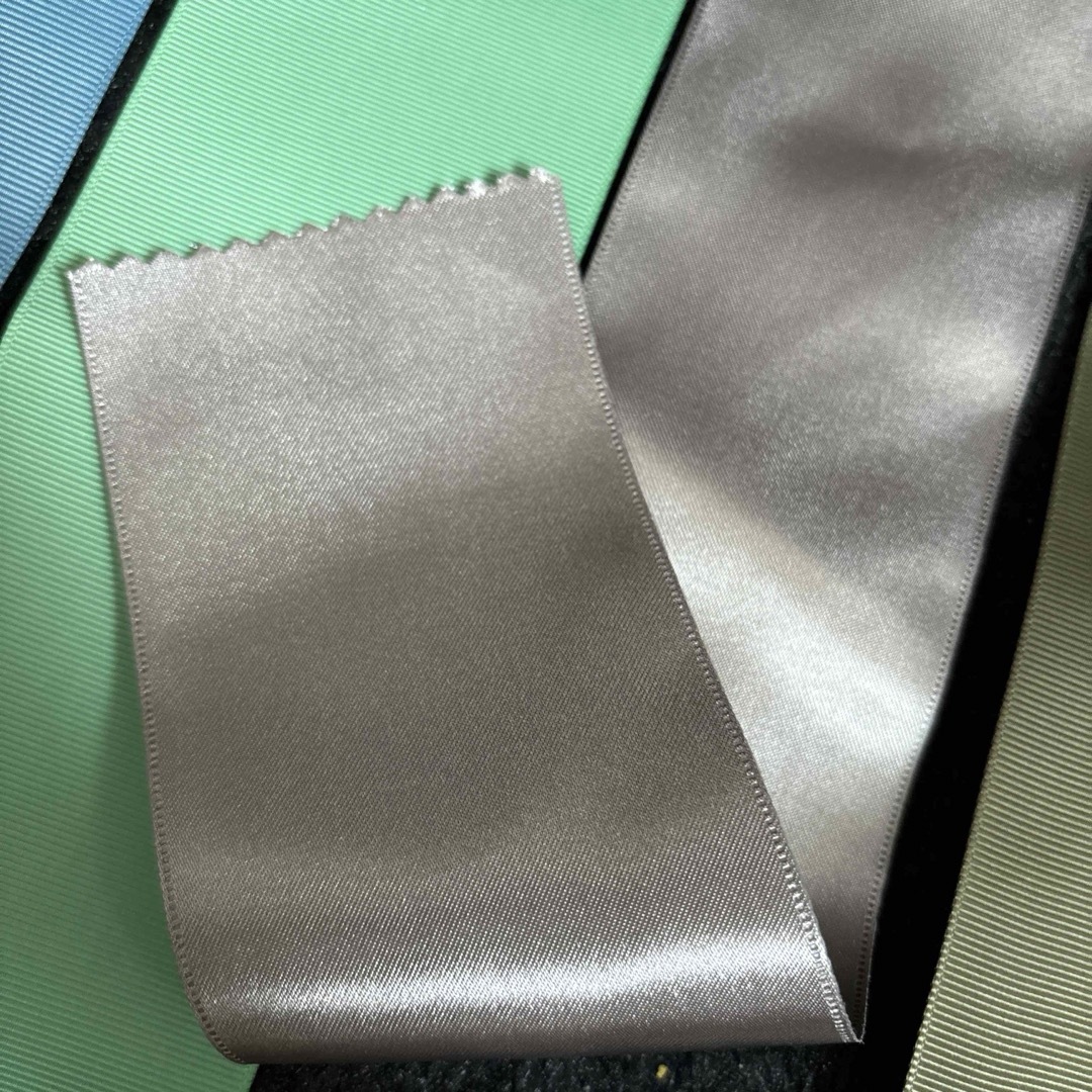 幅広　グログランリボン　サテンリボン　はぎれセット ハンドメイドの素材/材料(各種パーツ)の商品写真