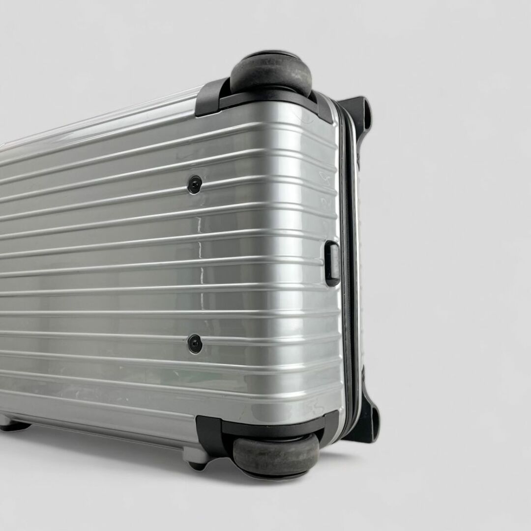 RIMOWA(リモワ)の■リモワ RIMOWA サルサ 35L■2輪 キャリーケース 機内OK シルバー メンズのバッグ(トラベルバッグ/スーツケース)の商品写真