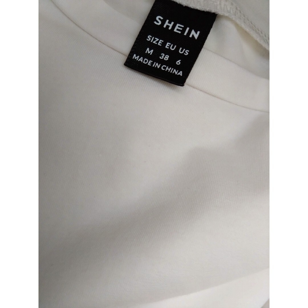 SHEIN(シーイン)の【未使用】SHEIN レイヤードスリーブアシンメトリーTシャツ M レディースのトップス(Tシャツ(半袖/袖なし))の商品写真