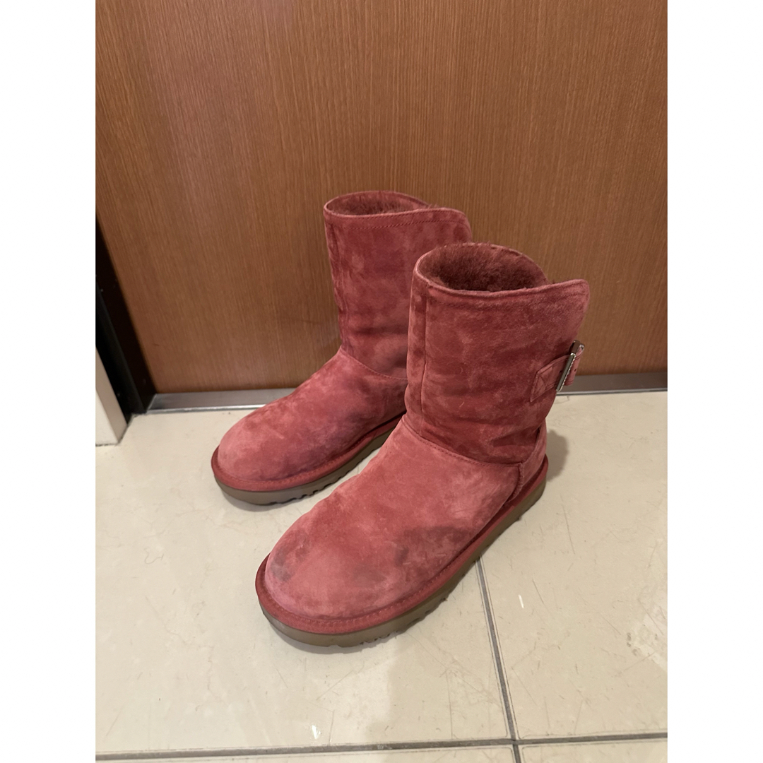 UGG(アグ)のUGG ブーツ　RED レディースの靴/シューズ(ブーツ)の商品写真