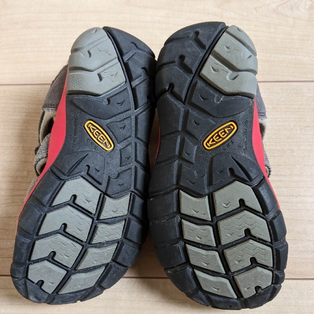 KEEN(キーン)のKEEN　キッズ　サンダル　17cm キッズ/ベビー/マタニティのキッズ靴/シューズ(15cm~)(サンダル)の商品写真