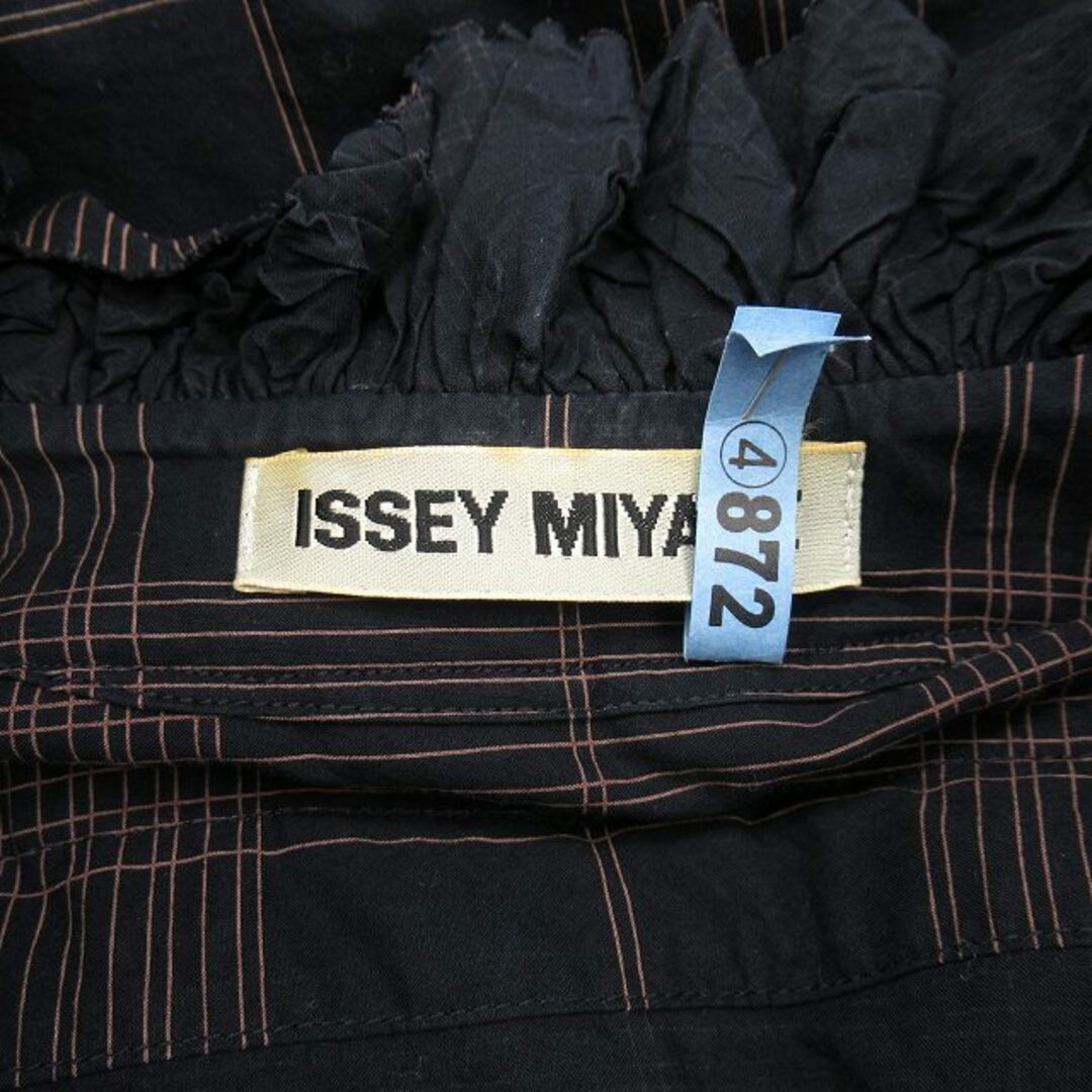 ISSEY MIYAKE(イッセイミヤケ)の美品 03aw vintage イッセイミヤケ セットアップ シャツ スカート レディースのジャケット/アウター(その他)の商品写真