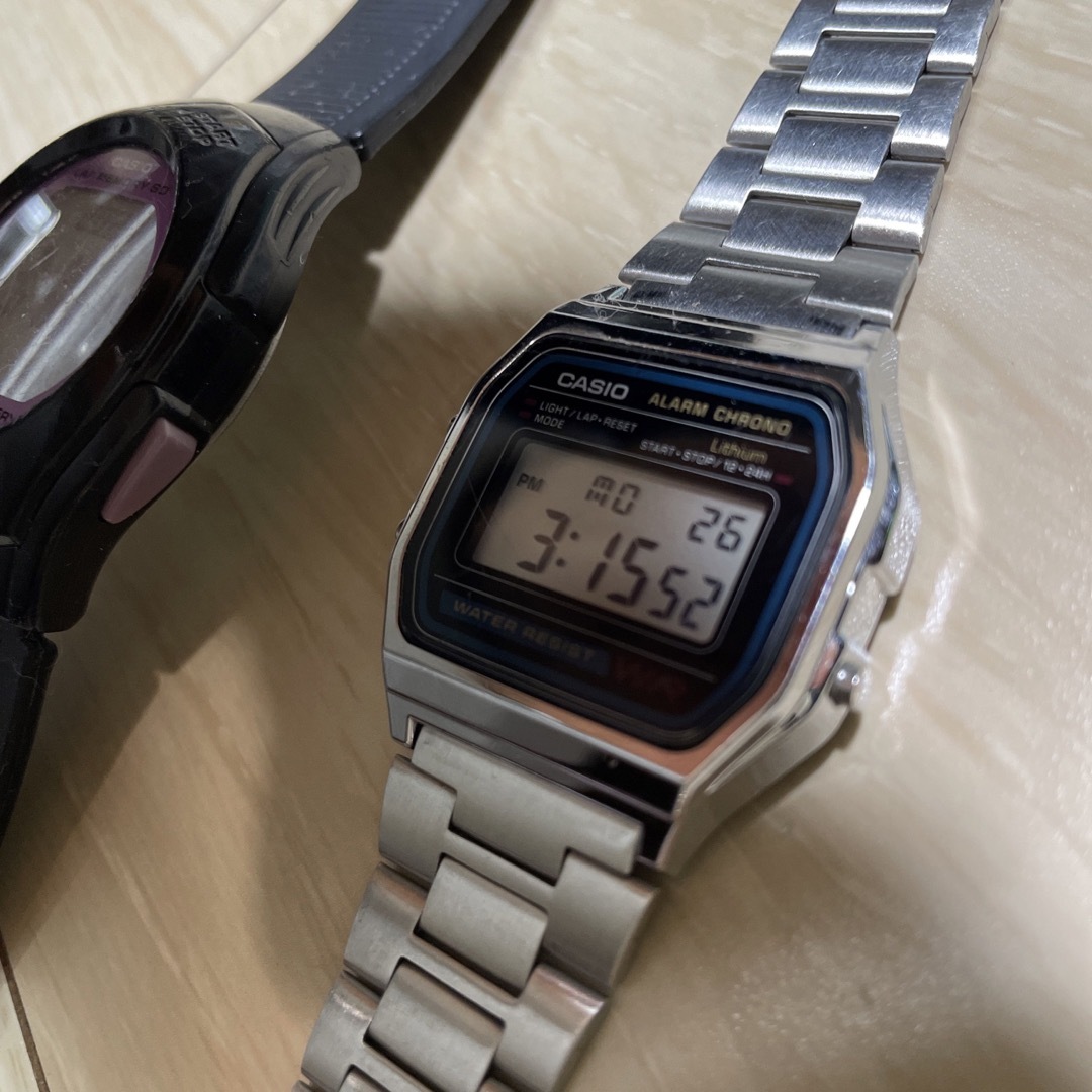 CASIO(カシオ)のCASIO digital × 2 腕時計 メンズの時計(腕時計(デジタル))の商品写真