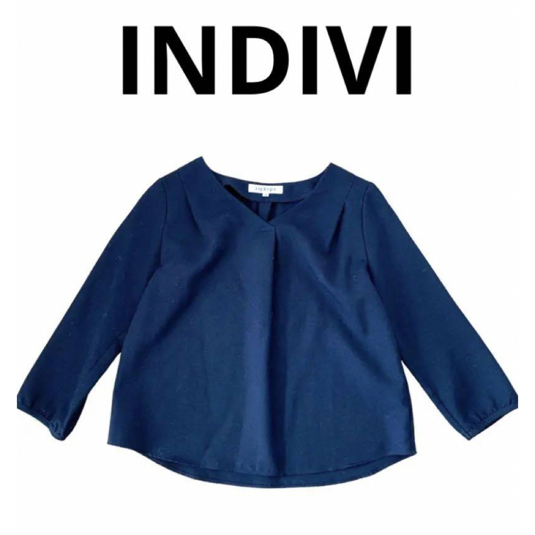 INDIVI(インディヴィ)の【美品】INDIVI インディヴィ　ブラウス　シャツ　黒　長袖　レディース　M レディースのトップス(シャツ/ブラウス(長袖/七分))の商品写真