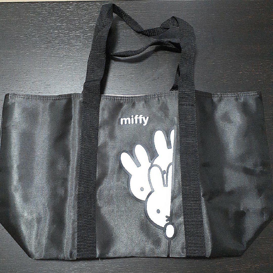 miffy(ミッフィー)のミッフィートートバッグ レディースのバッグ(トートバッグ)の商品写真