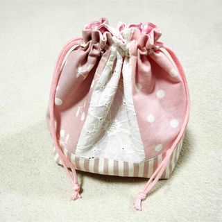 お弁当袋 コップ袋 ハンドメイド 女の子 巾着 チェリー さくらんぼ 刺繍(外出用品)