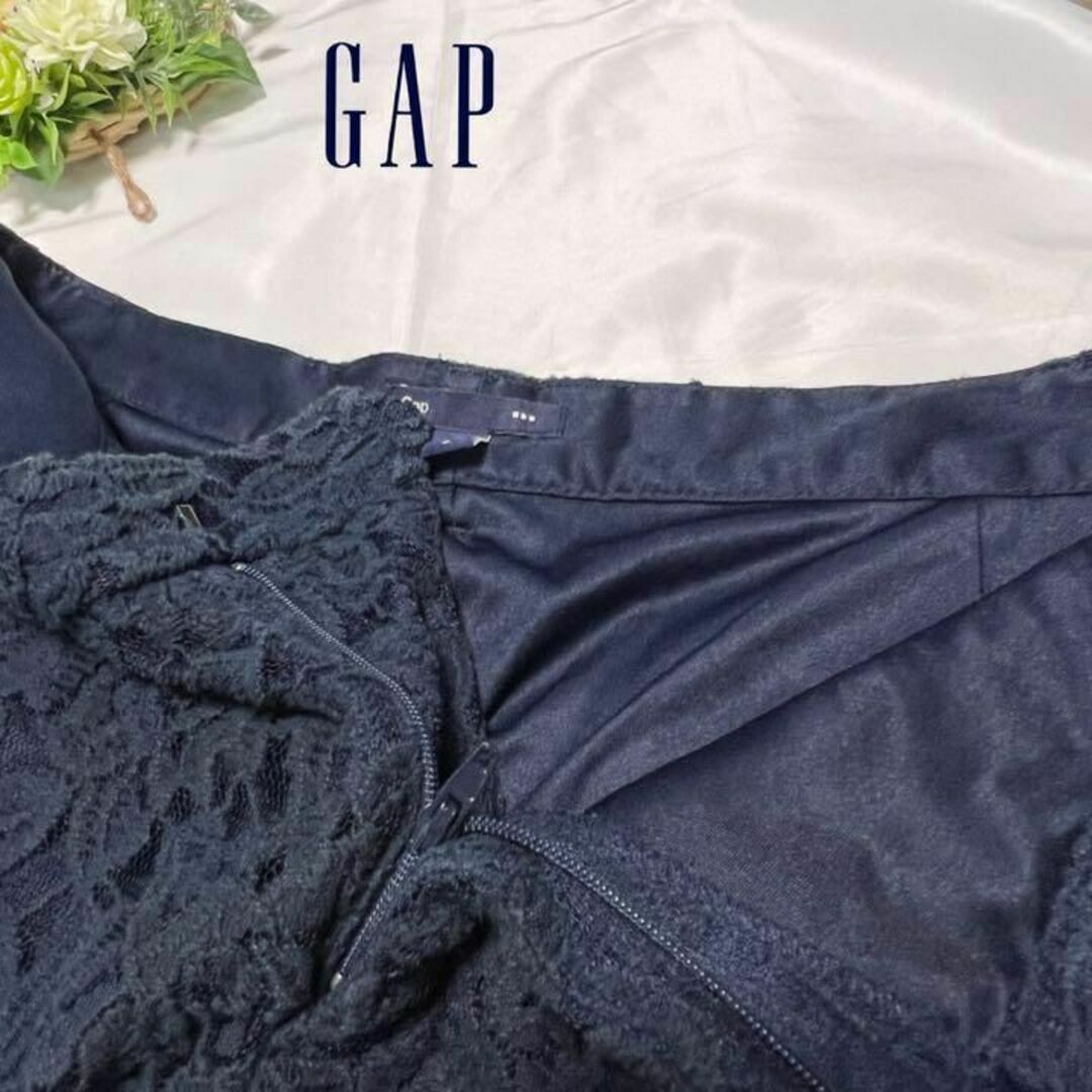 GAP(ギャップ)の【送料無料　春夏用】ギャップ　ショートパンツ　サイズ8 ネイビー レディースのパンツ(ショートパンツ)の商品写真