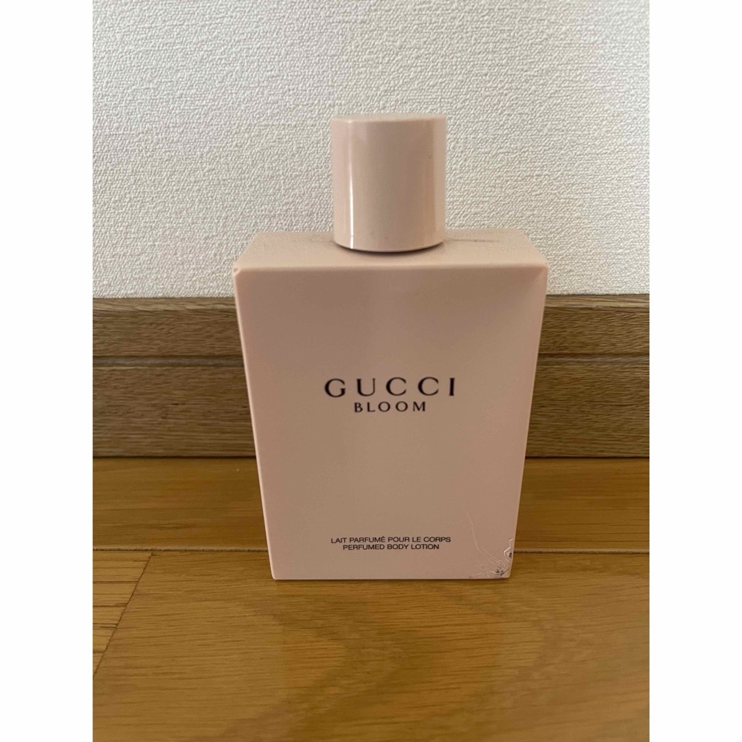 Gucci(グッチ)のグッチ　ボディーローション　Bloom コスメ/美容のボディケア(ボディクリーム)の商品写真