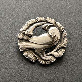 ジョージジェンセン(Georg Jensen)のジョージジェンセン ブローチ dove(ブローチ/コサージュ)