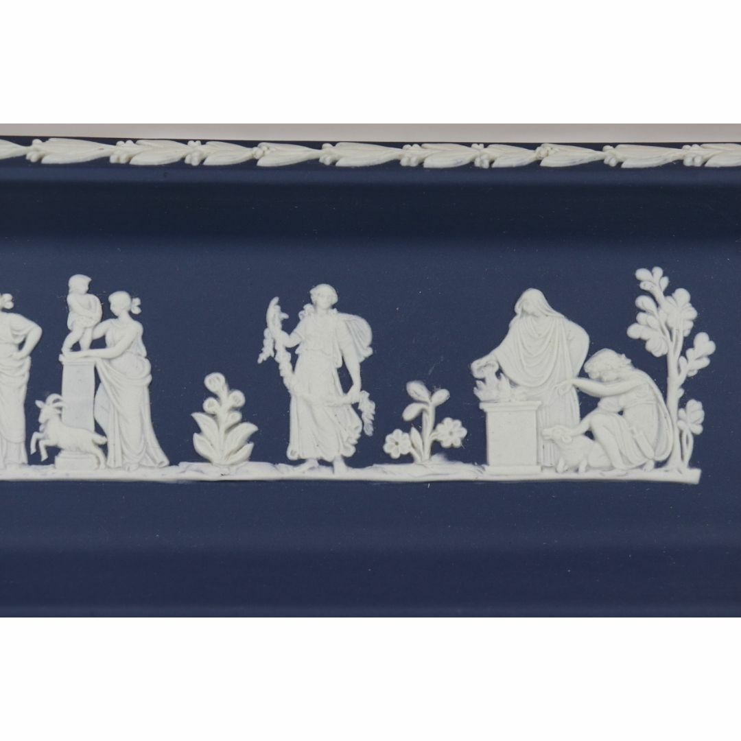 WEDGWOOD(ウェッジウッド)のウェッジウッド　ジャスパー　トレイ　長方形　ポートランドブルー　ヴィンテージ インテリア/住まい/日用品のインテリア小物(小物入れ)の商品写真