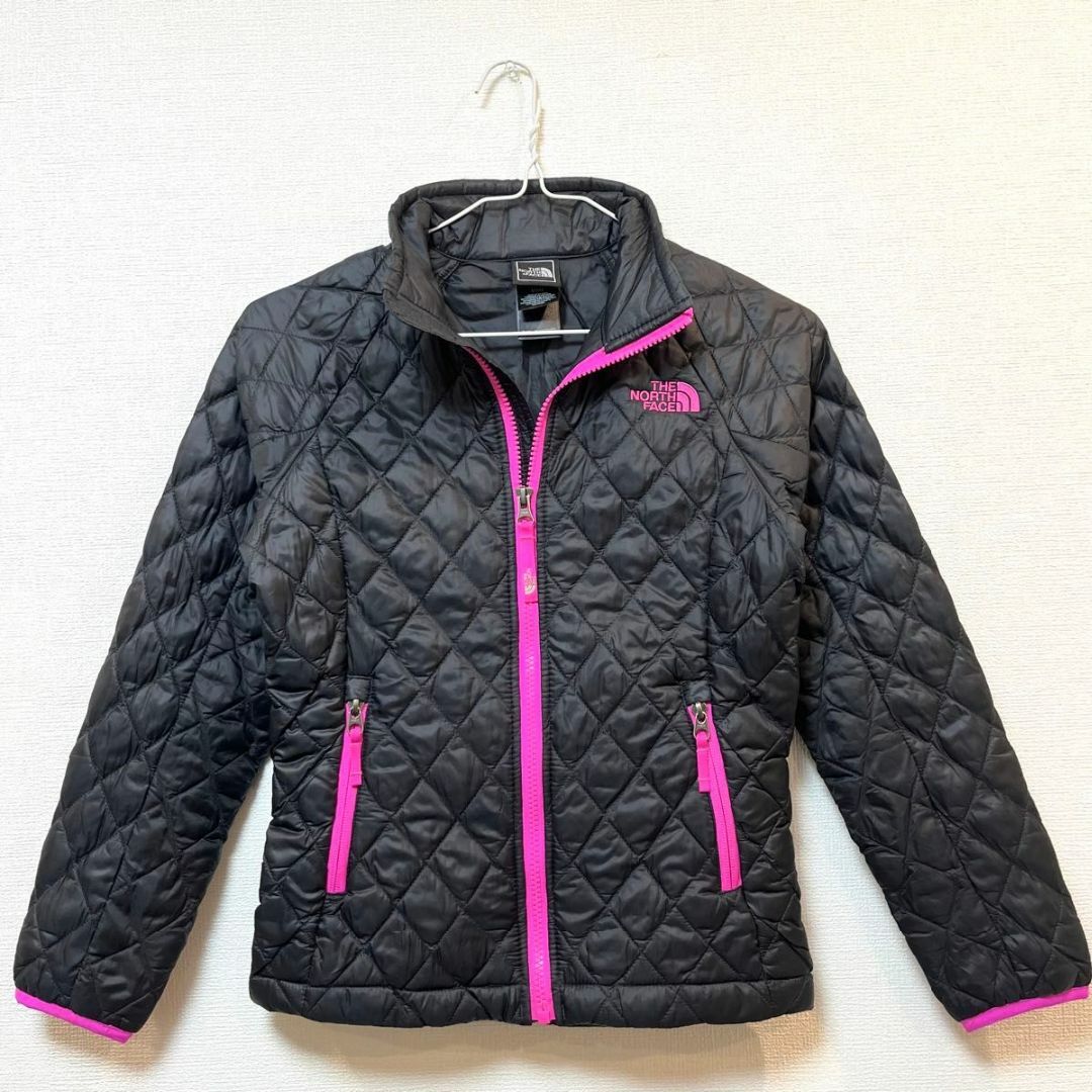 THE NORTH FACE(ザノースフェイス)の【美品】THE NORTH FACE(ザ ノースフェイス)キルティングジャケット キッズ/ベビー/マタニティのキッズ服女の子用(90cm~)(ジャケット/上着)の商品写真