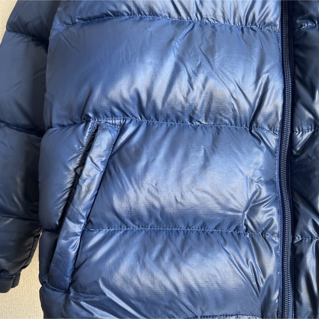 THE NORTH FACE(ザノースフェイス)の【キッズ】ノースフェイス　ダウンジャケット　700フィル　ブルー　キッズ150 キッズ/ベビー/マタニティのキッズ服男の子用(90cm~)(ジャケット/上着)の商品写真